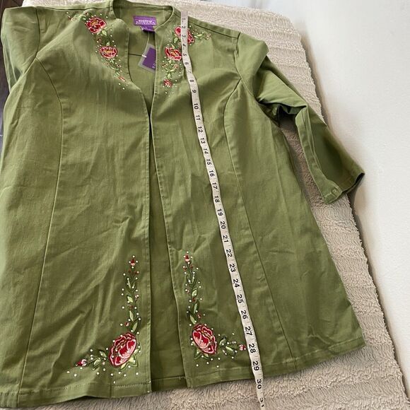 New Suzanne Somers‎ Green Floral Embroidered Rhinestone Jacket Women’s Large - Picture 12 of 12